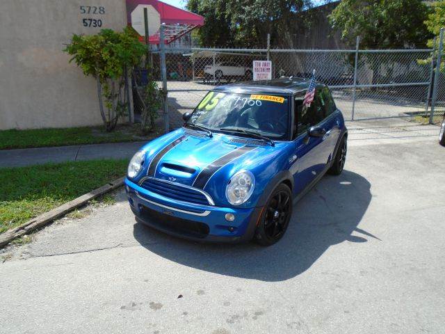 2005 MINI Cooper for sale at Dream Cars 4 U in Hollywood FL