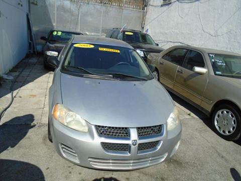 2005 Dodge Stratus for sale at Dream Cars 4 U in Hollywood FL