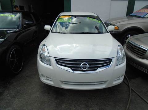 2010 Nissan Altima for sale at Dream Cars 4 U in Hollywood FL