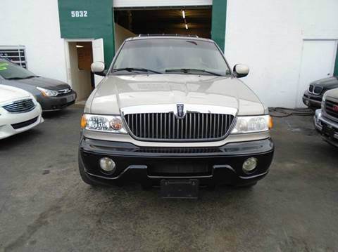 2002 Lincoln Navigator for sale at Dream Cars 4 U in Hollywood FL