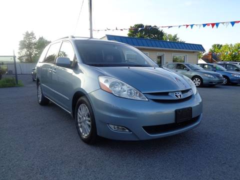 2007 Toyota Sienna for sale at Supermax Autos in Strasburg VA