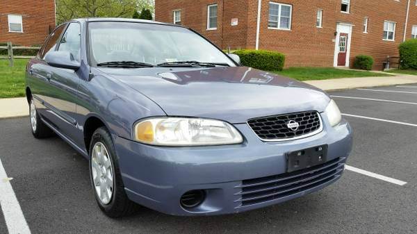 2000 Nissan Sentra for sale at Supermax Autos in Strasburg VA