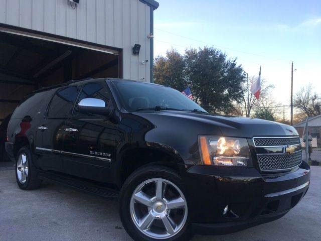 2012 Chevrolet Suburban for sale at Sugarland Auto Finance in Houston TX