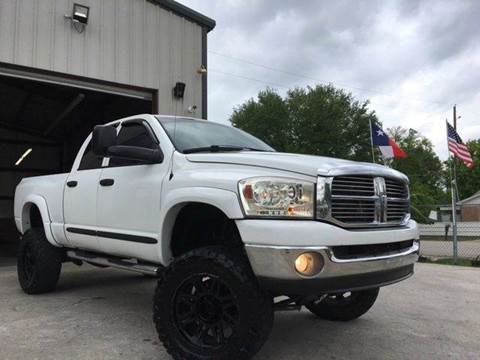 2007 Dodge Ram Pickup 2500 for sale at Sugarland Auto Finance in Houston TX