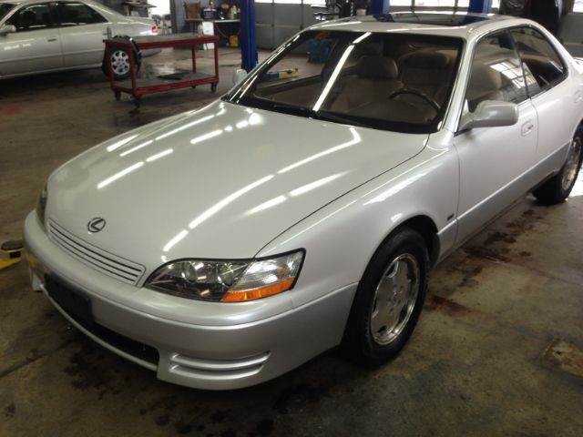 1996 Lexus ES 300 for sale at Rouhana Auto Sales in Norwood MA