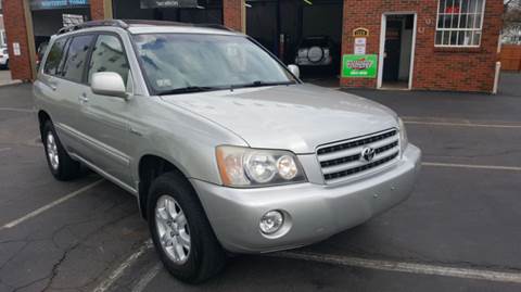 2002 Toyota Highlander for sale at Rouhana Auto Sales in Norwood MA