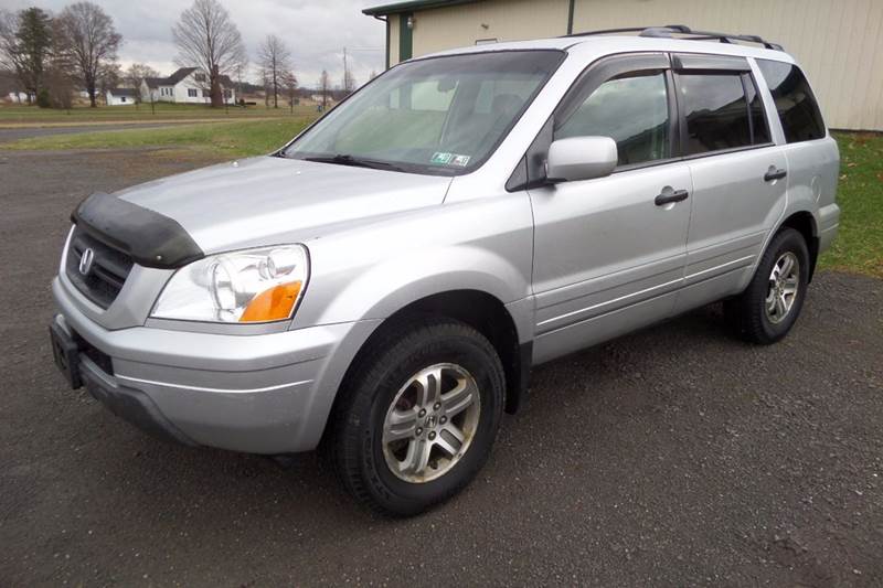 2005 Honda Pilot for sale at WESTERN RESERVE AUTO SALES in Beloit OH