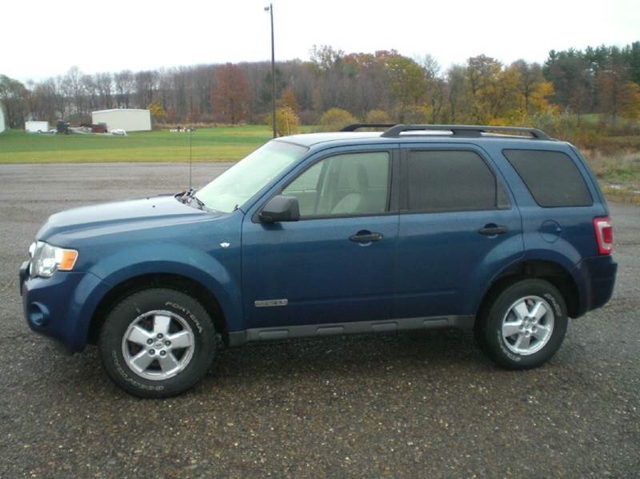 2008 Ford Escape for sale at WESTERN RESERVE AUTO SALES in Beloit OH