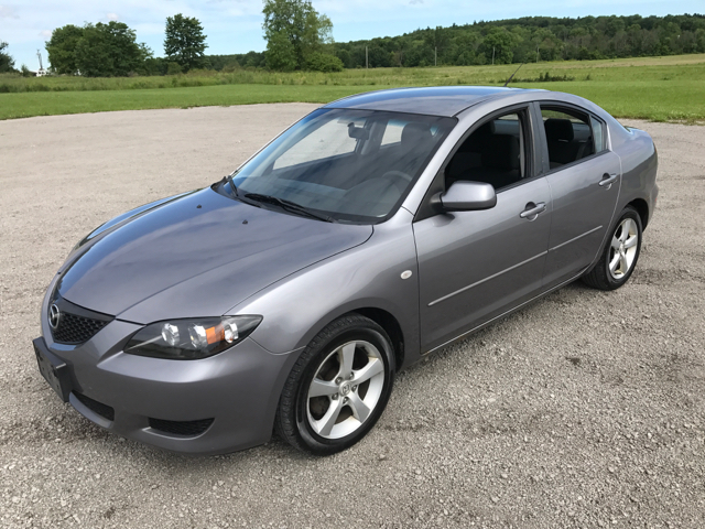 2006 Mazda MAZDA3 for sale at WESTERN RESERVE AUTO SALES in Beloit OH