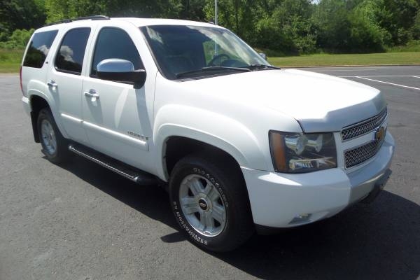 2007 Chevrolet Tahoe for sale at WESTERN RESERVE AUTO SALES in Beloit OH