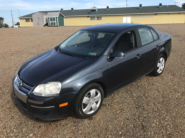 2008 Volkswagen Jetta for sale at WESTERN RESERVE AUTO SALES in Beloit OH