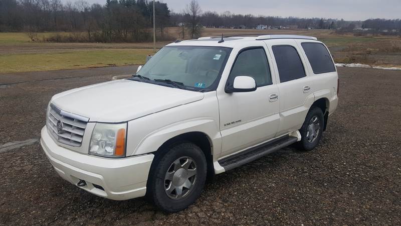 2004 Cadillac Escalade for sale at WESTERN RESERVE AUTO SALES in Beloit OH