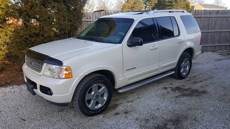 2004 Ford Explorer for sale at WESTERN RESERVE AUTO SALES in Beloit OH