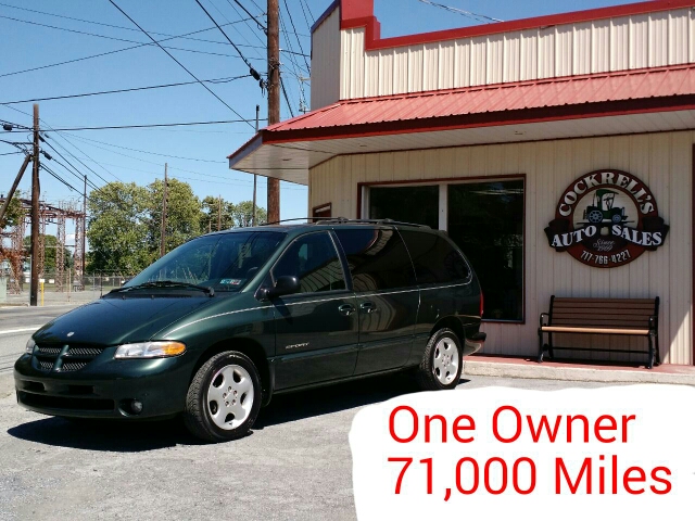 2000 Dodge Grand Caravan for sale at Cockrell's Auto Sales in Mechanicsburg PA