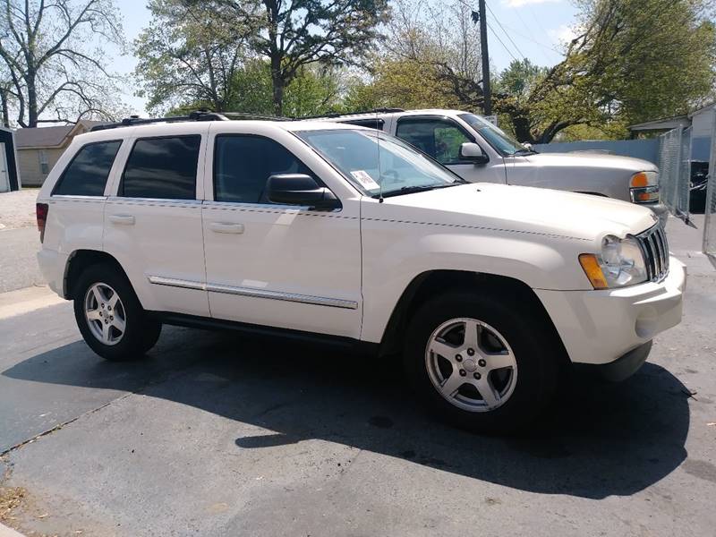 2005 Jeep Grand Cherokee for sale at D. C.  Autos in Huntsville AL