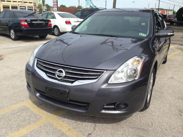 2011 Nissan Altima for sale at Virtus Auto Sales in Houston TX