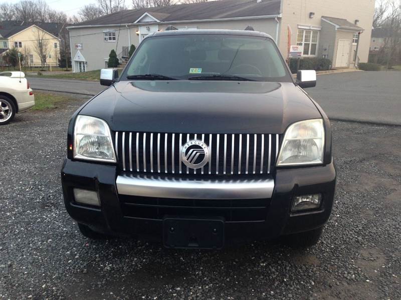 2007 Mercury Mountaineer for sale at First Class Auto Sales in Manassas VA