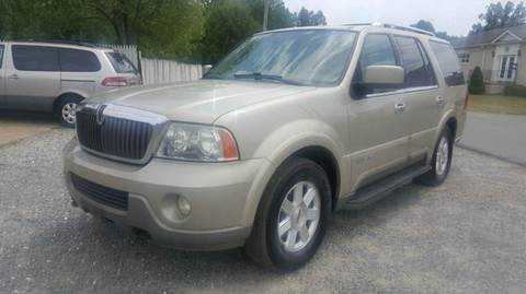 2004 Lincoln Navigator for sale at First Class Auto Sales in Manassas VA
