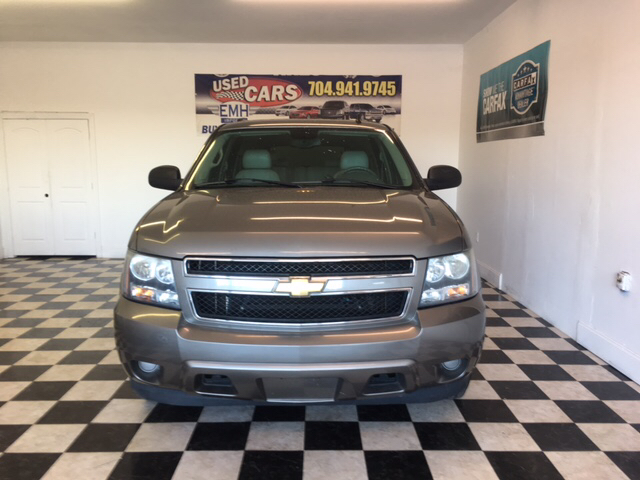 2007 Chevrolet Suburban for sale at EMH Imports LLC in Monroe NC