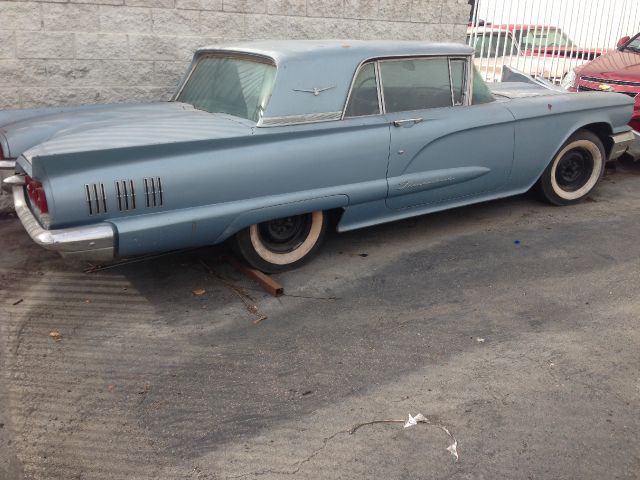 1960 Ford Thunderbird