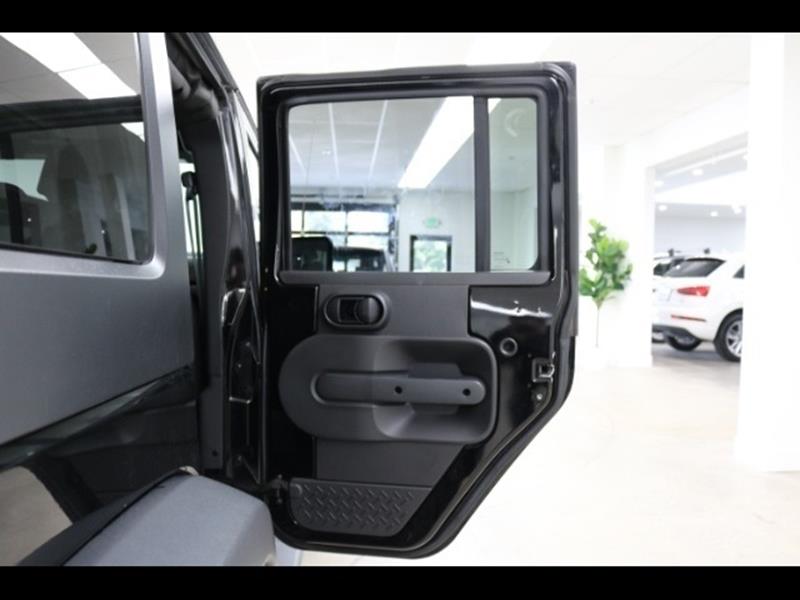 2010 Jeep Wrangler Unlimited Sport