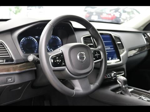 2018 Volvo XC90 T6 Momentum