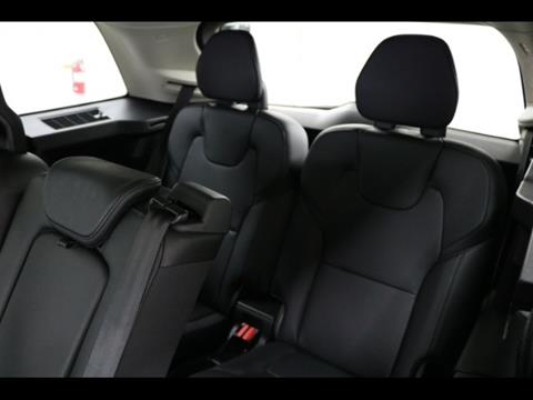 2018 Volvo XC90 T6 Momentum