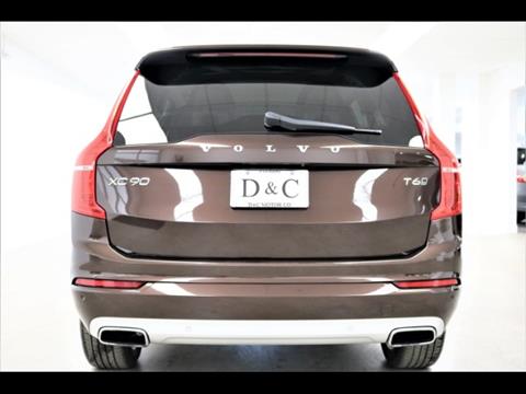 2018 Volvo XC90 T6 Momentum