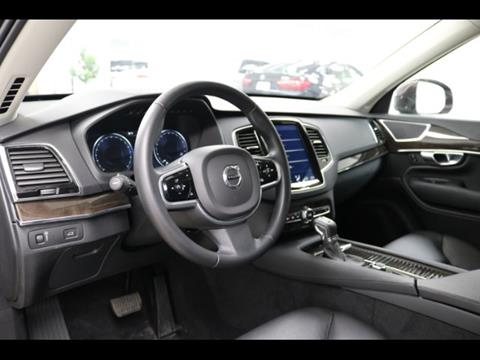 2018 Volvo XC90 T6 Momentum