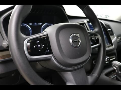 2018 Volvo XC90 T6 Momentum