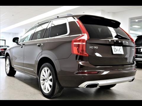 2018 Volvo XC90 T6 Momentum