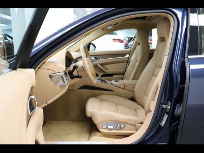 2010 Porsche Panamera
