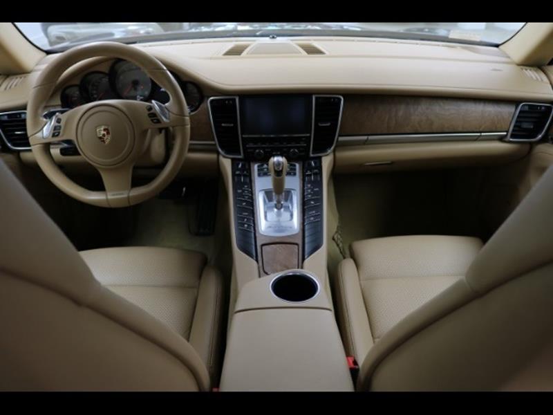 2010 Porsche Panamera