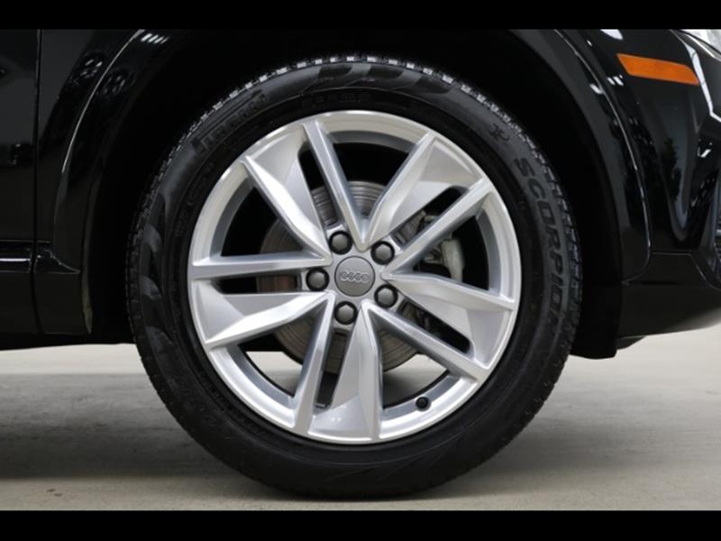 2017 Audi Q3 2.0T quattro Premium