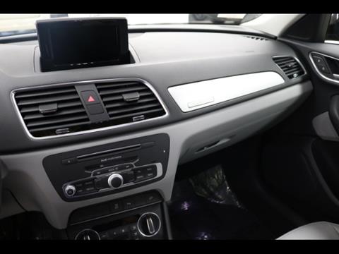 2017 Audi Q3 2.0T quattro Premium