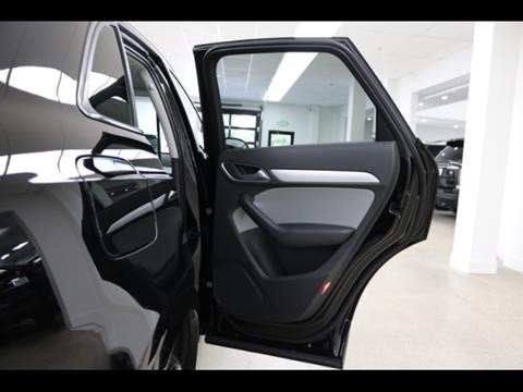 2017 Audi Q3 2.0T quattro Premium