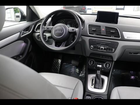 2017 Audi Q3 2.0T quattro Premium