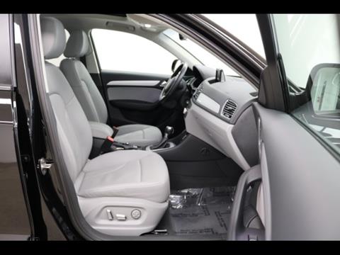 2017 Audi Q3 2.0T quattro Premium