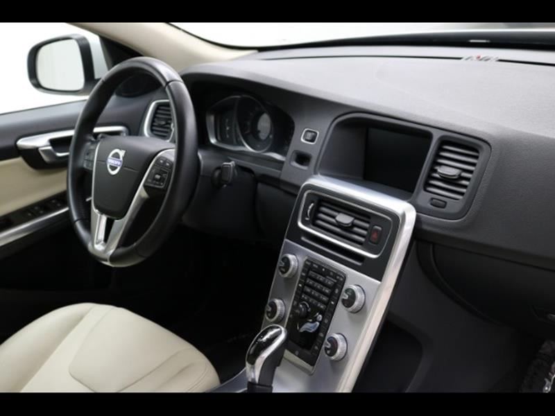 2017 Volvo S60 T5 Dynamic