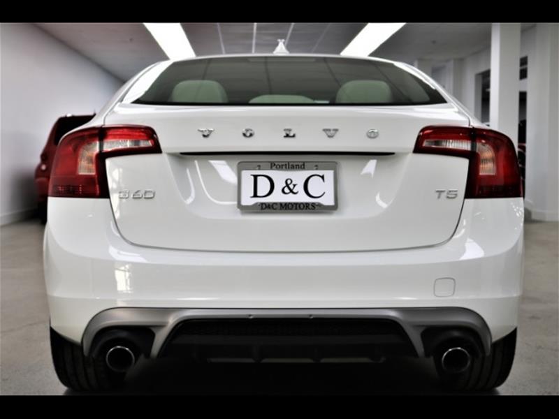 2017 Volvo S60 T5 Dynamic