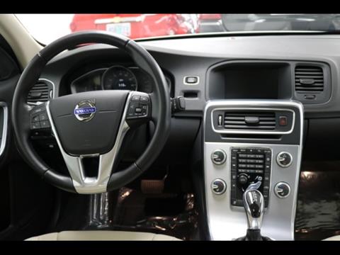 2017 Volvo S60 T5 Dynamic