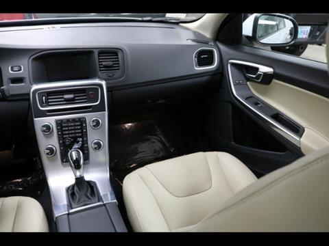 2017 Volvo S60 T5 Dynamic