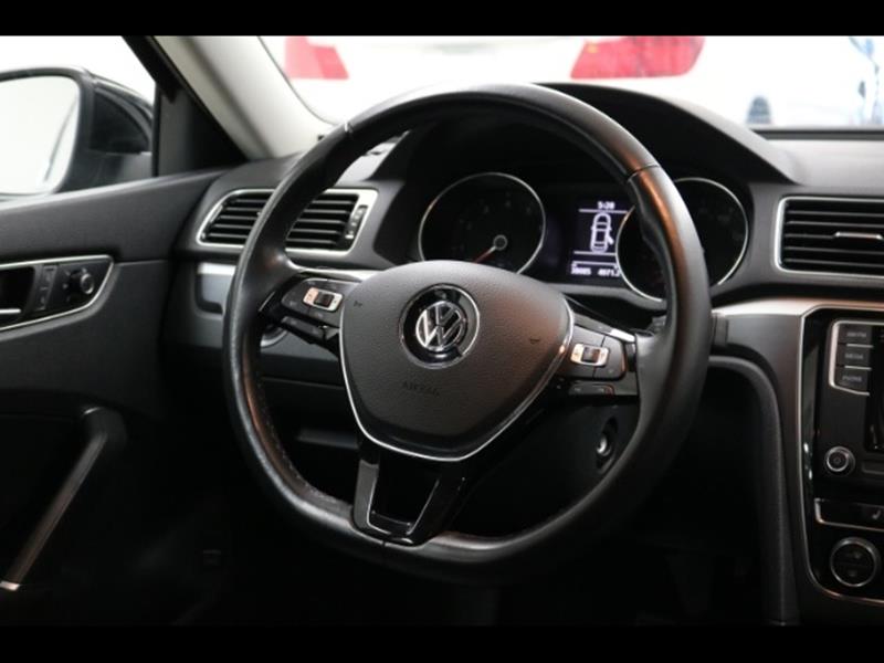 2016 Volkswagen Passat