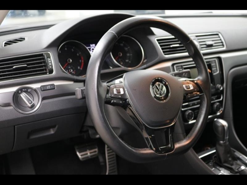 2016 Volkswagen Passat