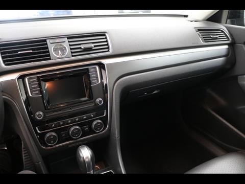 2016 Volkswagen Passat