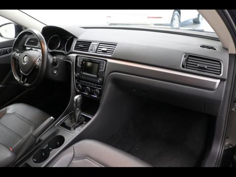 2016 Volkswagen Passat