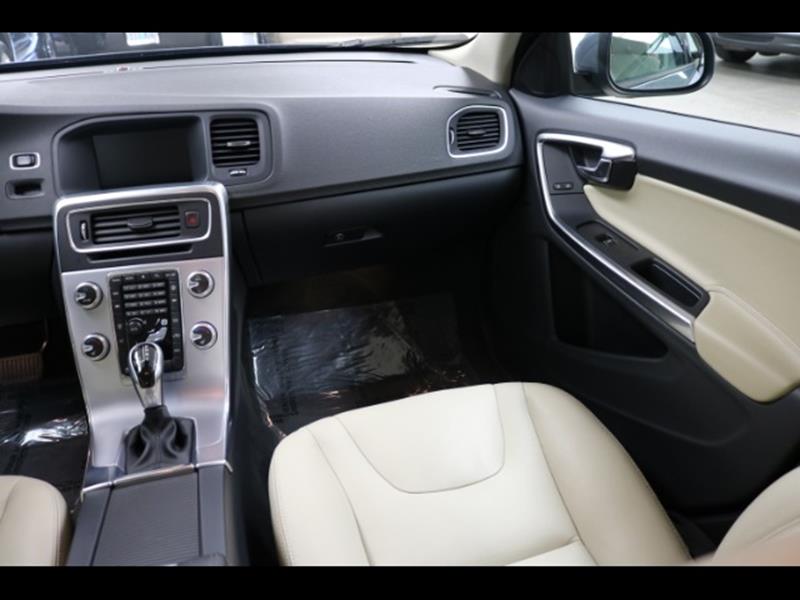 2017 Volvo S60 T5 Dynamic