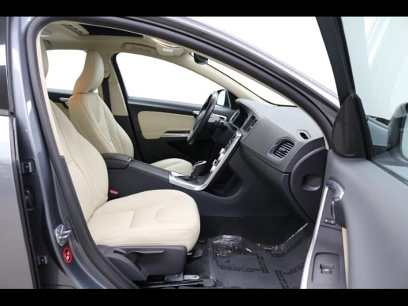 2017 Volvo S60 T5 Dynamic