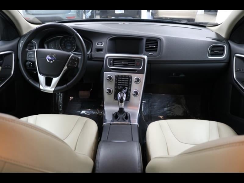 2017 Volvo S60 T5 Dynamic