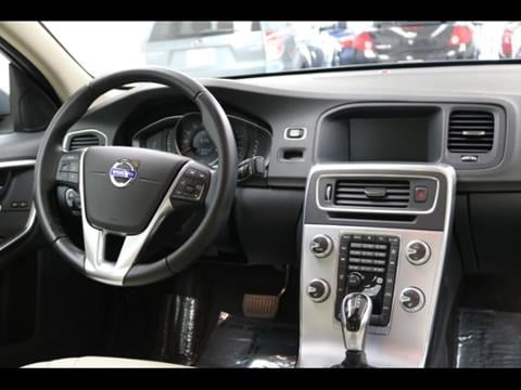 2017 Volvo S60 T5 Dynamic